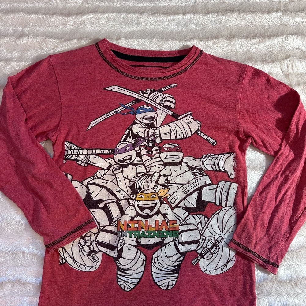 Nickelodeon Red Teenage Mutant Ninja Turtles Long Sleeve Tee Size 7